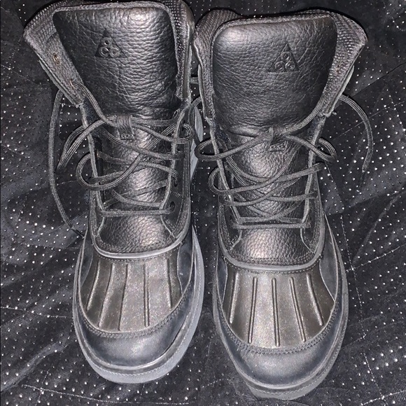 nike acg winter boots